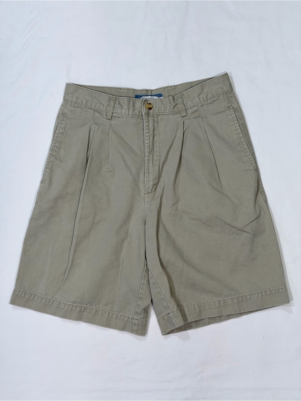 Vintage Old Navy Men's Pleated Chino Shorts Khaki 100% Cotton 90s Y2K Size 30